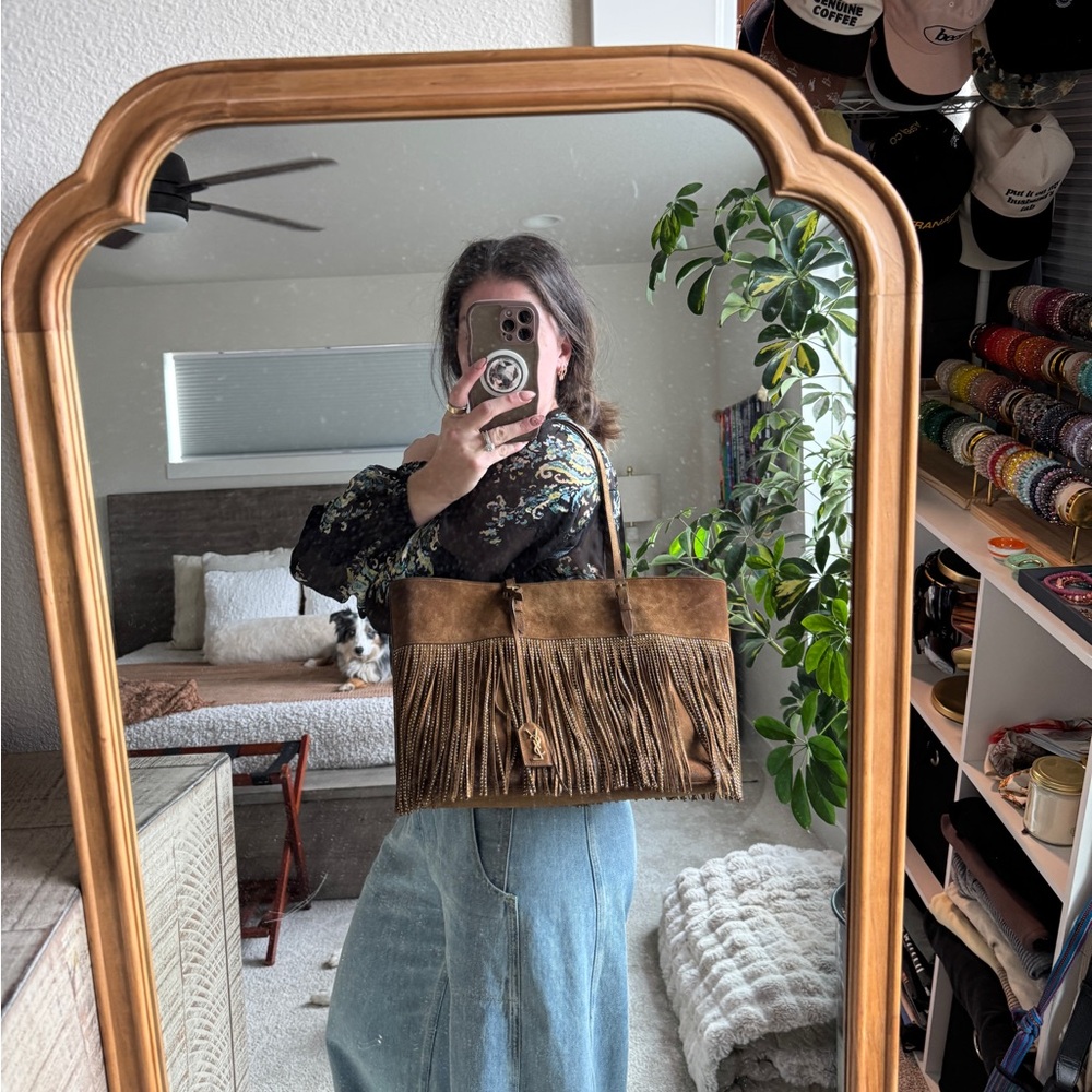 Yves Saint Laurent Tan Suede Fringe Tote - Picture 8 of 10